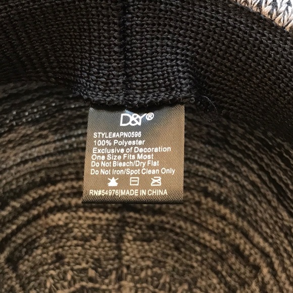 Stylish hat - Picture 3 of 3